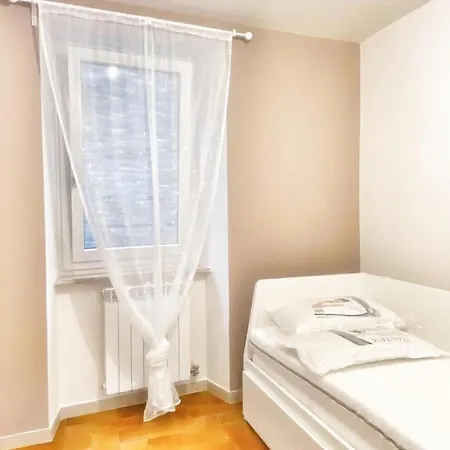 Apartament La Casa Di Leo - *